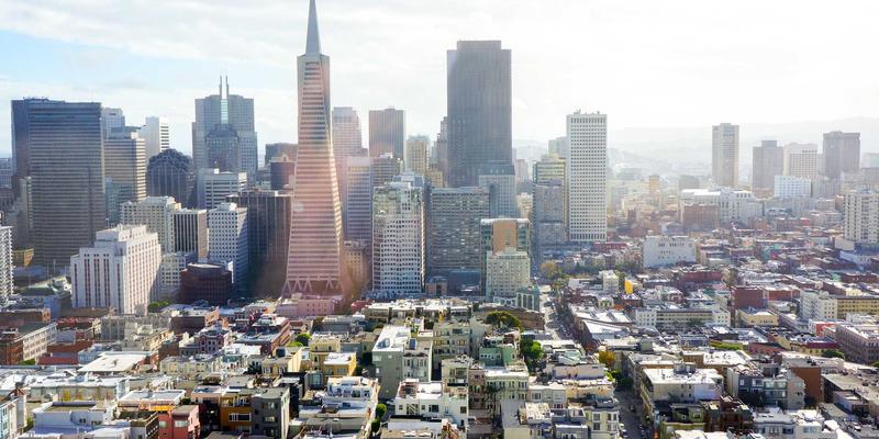 VIP秀365平台社区文化建设：如何通过娱乐互动与主播互动打造高粘性、正能量的在线娱乐社群