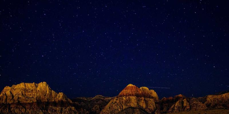 VIP秀365虚拟礼物经济系统设计：构建主播与用户良性互动的价值循环